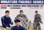 ACADEMY 1371 - 1:35 German tank crew figures