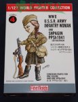 FINE MOLDS FT4 - 1:12 USSR Infantry Woman