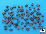 BLACK DOG T72026 - 1:72 Ammo boxes accessories set