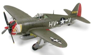 TAMIYA 60769 - 1:72 Republic P-47D Thunderbolt "Razorback"