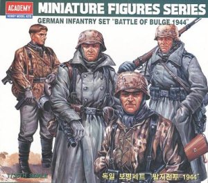 ACADEMY 1377 - 1:35 German inf.set Battle of Bulge 44